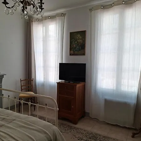 Center Apartamento Jarnac